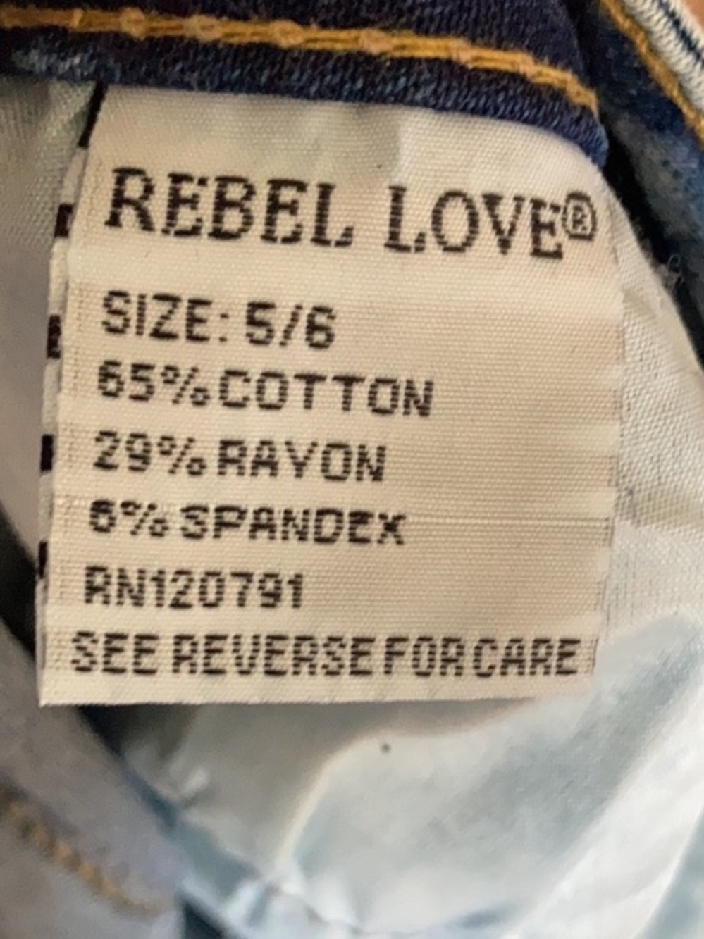 Rebel love jean distressed retro jean acid wash like color embellished 5 / 6 jr - Picture 16 of 17